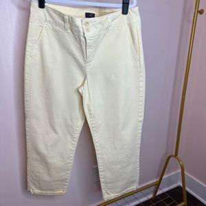 NYDJ WOMENS YELLOW CUFFED CAPRI 2 RIHINESTONE ACCENT AT HEM SZ 10